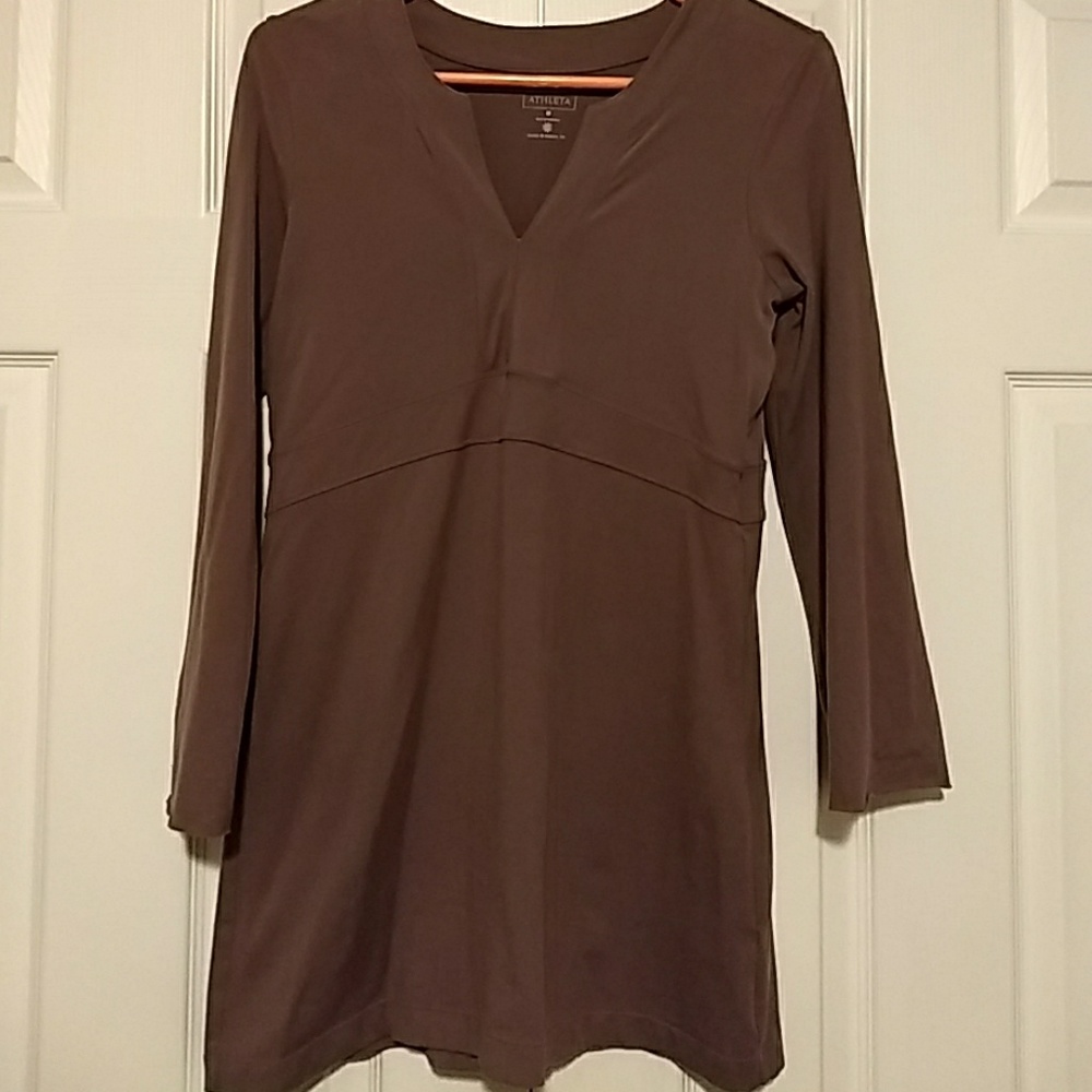 Athleta top